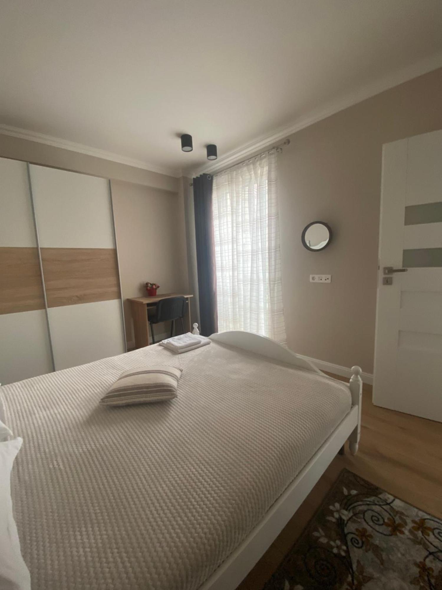 Central Park Apartment Cluj-Napoca Ngoại thất bức ảnh