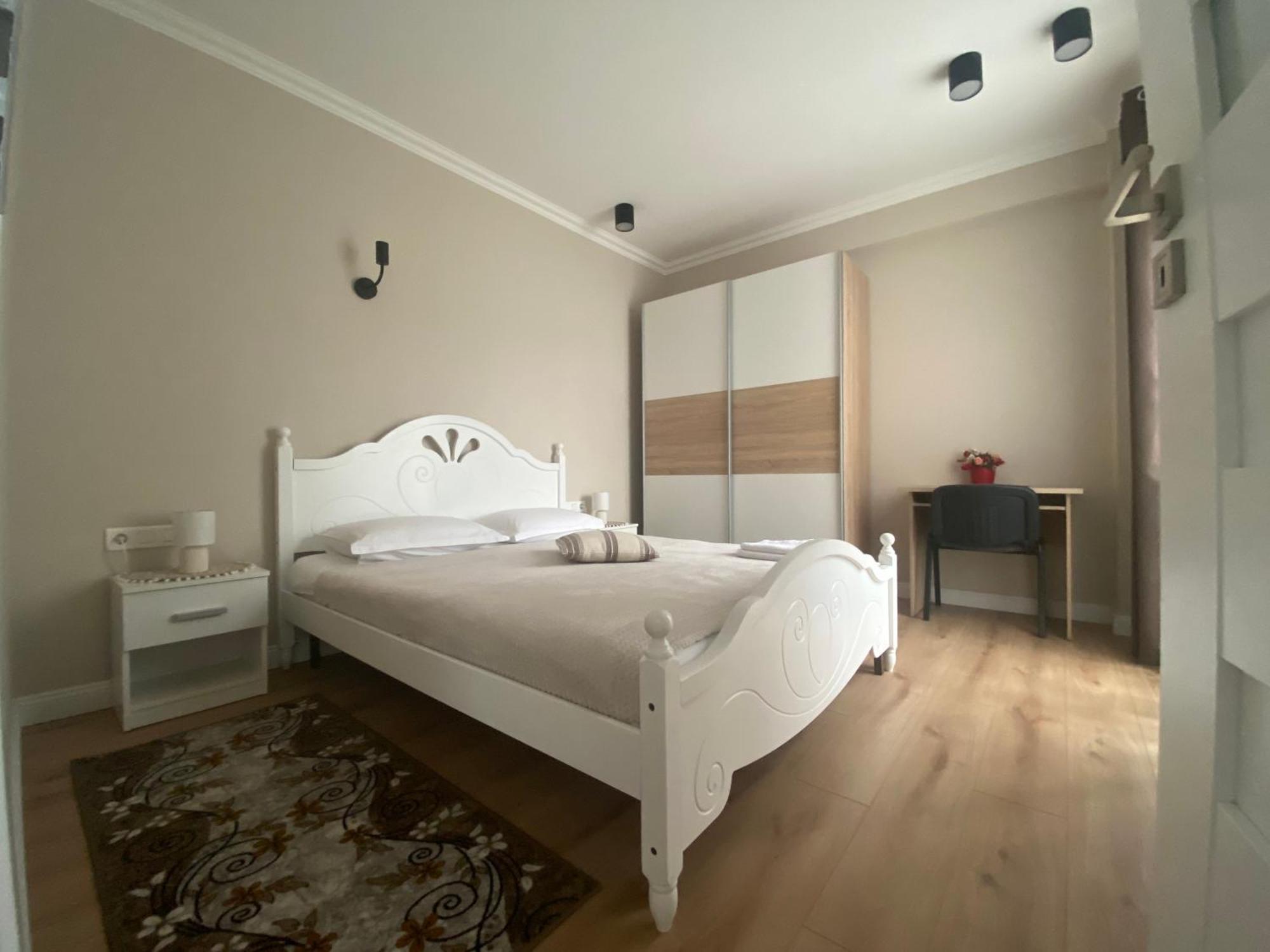 Central Park Apartment Cluj-Napoca Ngoại thất bức ảnh